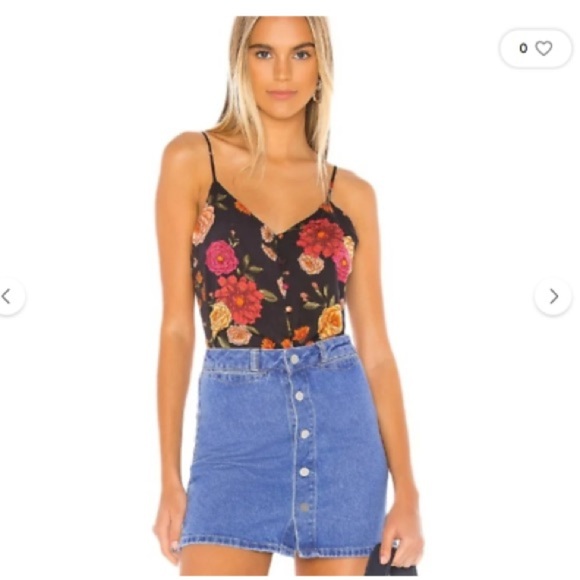 Cupcakes & Cashmere Floral Revolve Mara Camisole Cami Top Med - Picture 5 of 7